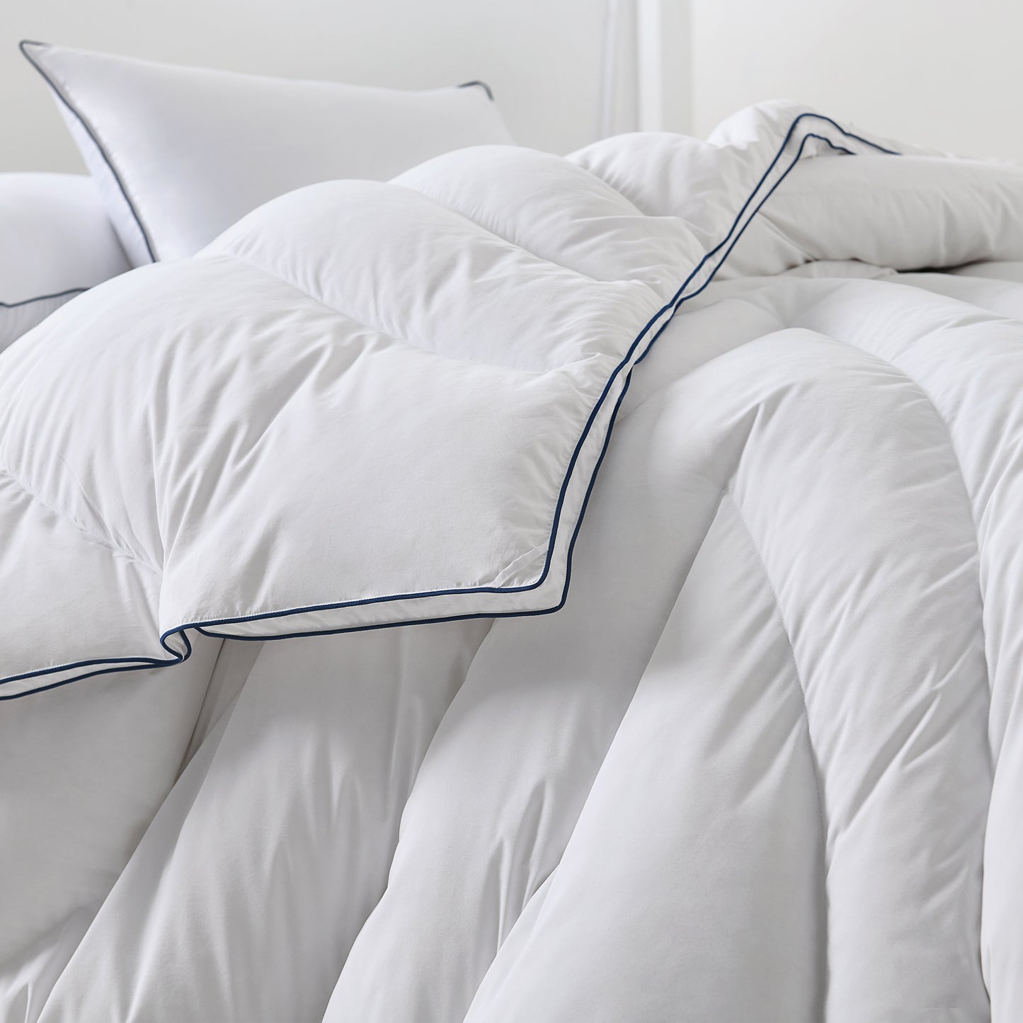 Cannstatt down comforter