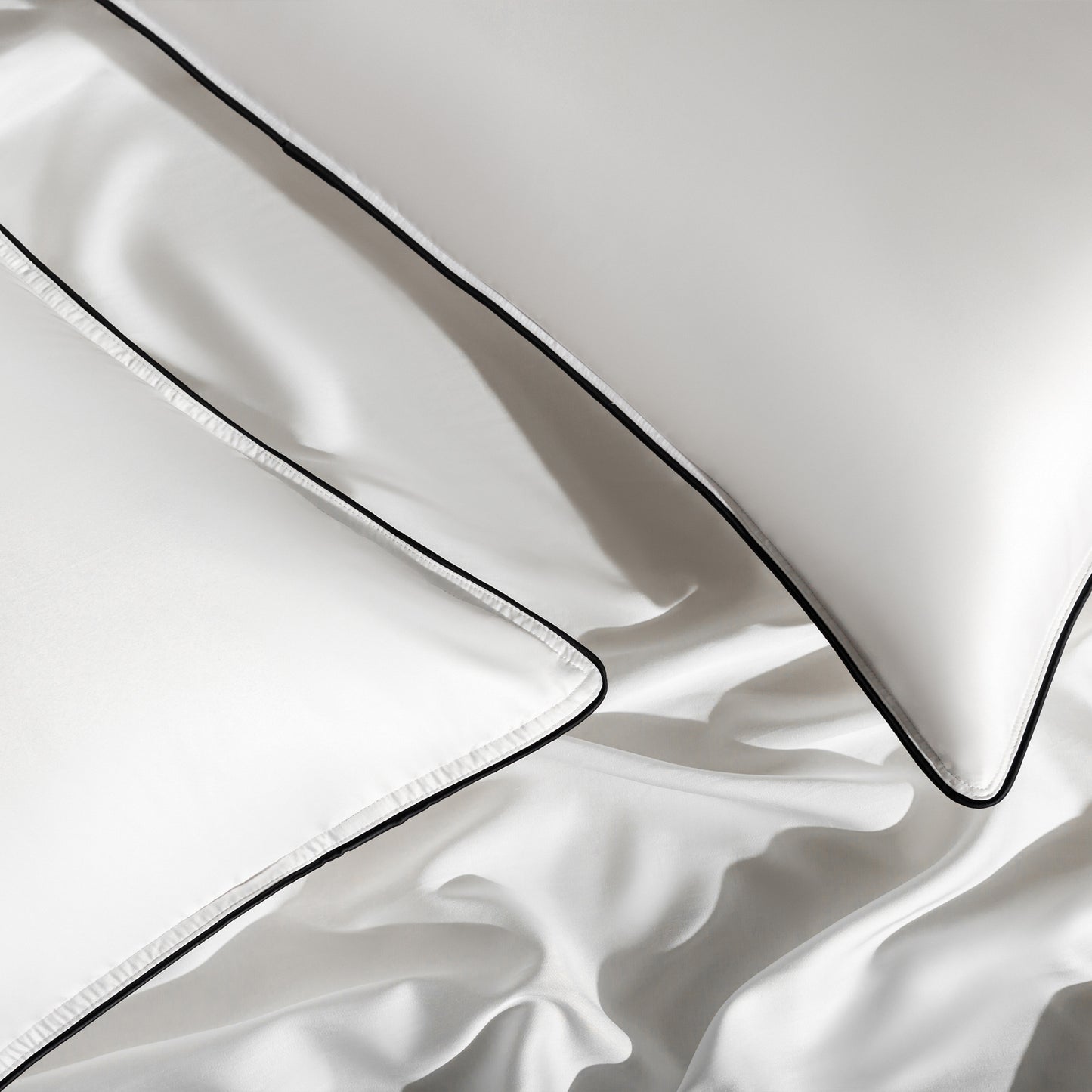 Cannstatt down pillows